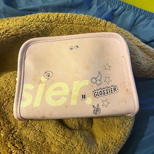 Glossier olivia rodrigo make up bag 💄, Has some